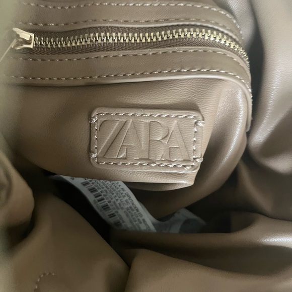Zara medium size purse - Picture 1 of 2